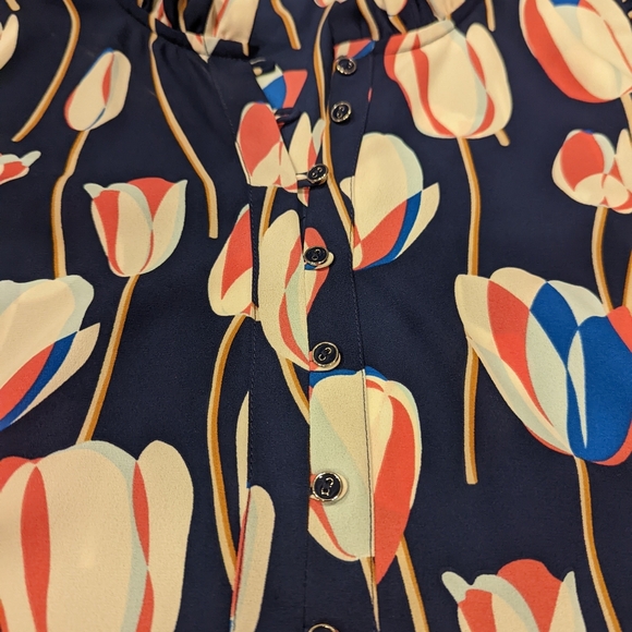 Floral Long Sleeve Blouse - Picture 3 of 6